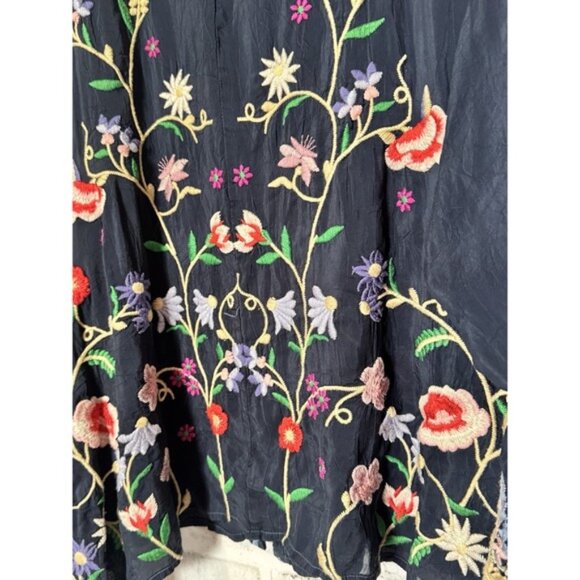 Johnny Was Gisella Button-Down Blouse Embroidered Button Down Blue XL Size - Picture 3 of 8